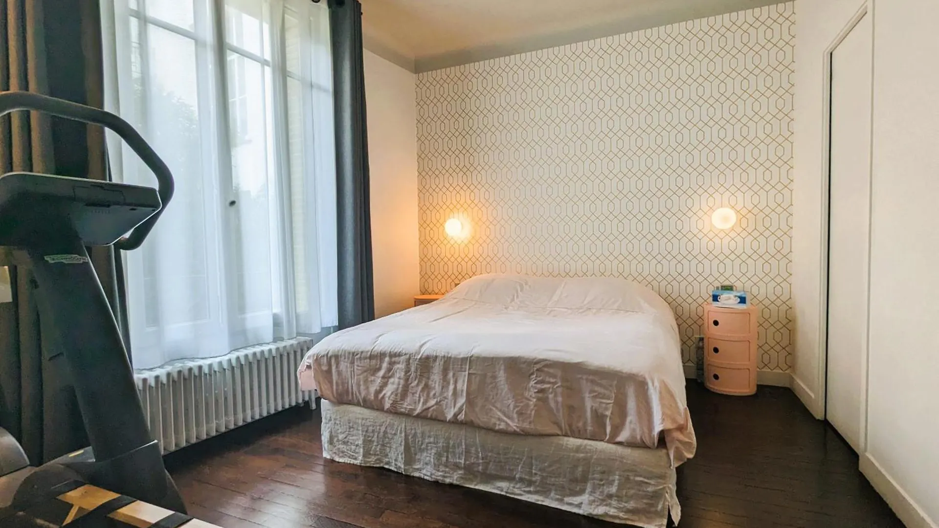 Appart Exclusif, Moulin De La Galette - Montmartre Apartment Paris