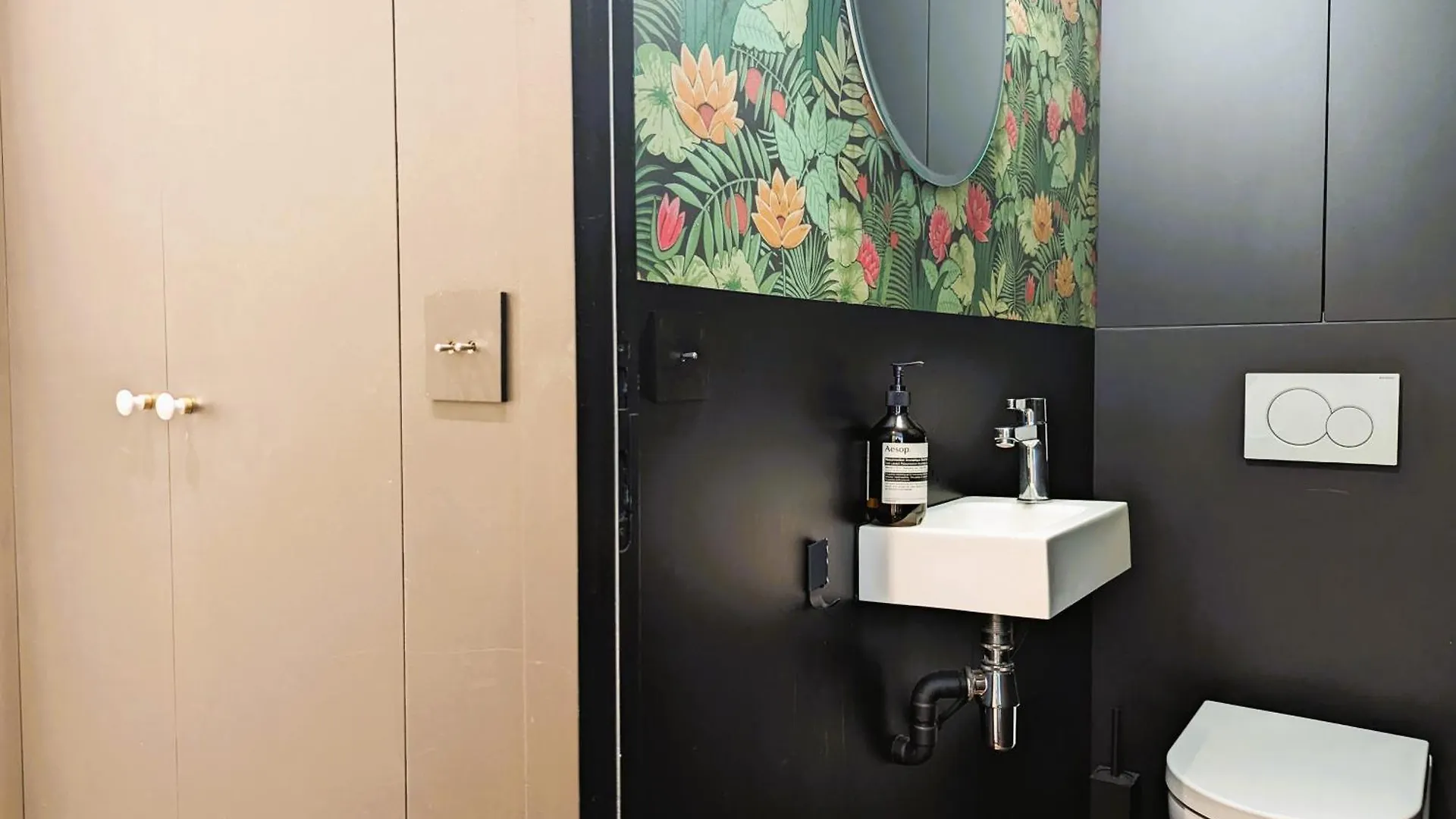 Appart Exclusif, Moulin De La Galette - Montmartre Apartment Paris