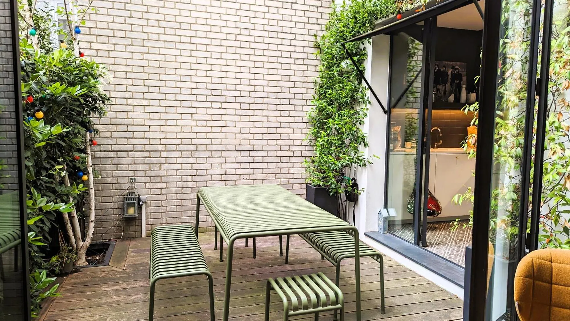 Appart Exclusif, Moulin De La Galette - Montmartre Apartment *